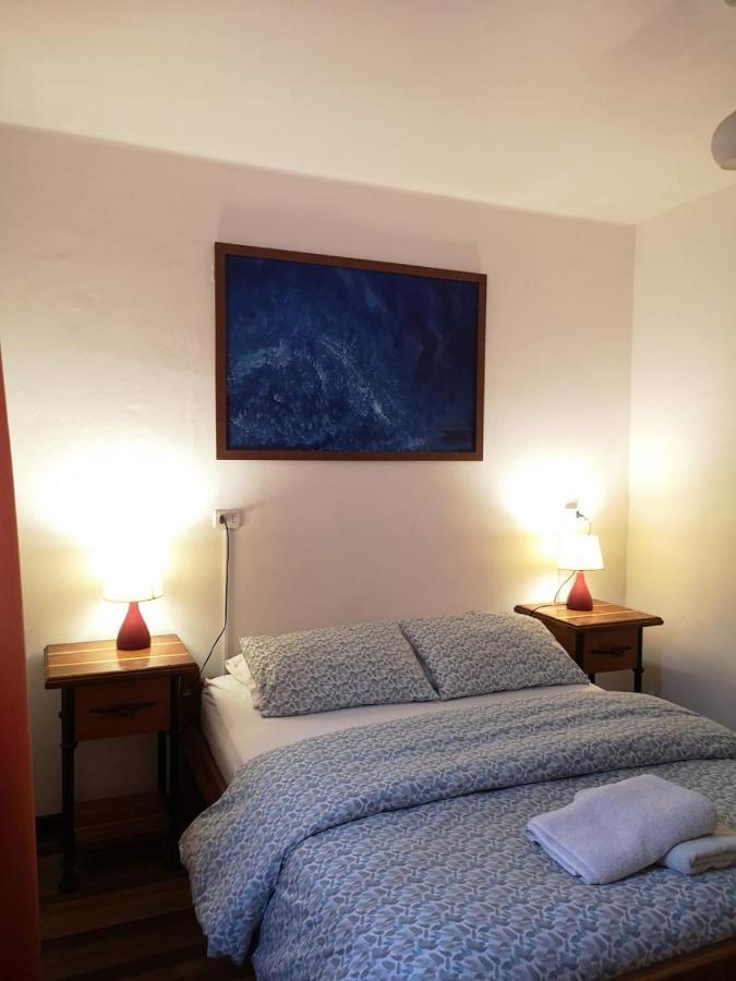 Hostal Vitalia Santiago Kültér fotó